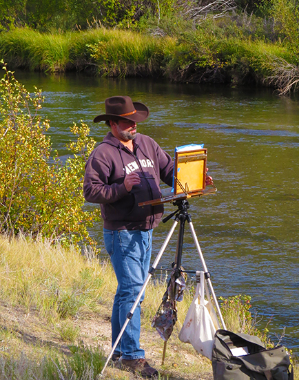 Photograph of Artist Bob Bahr