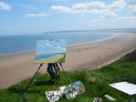 Ludvigsen plein air gear at Filey.jpg