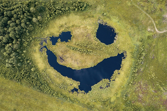 Lake of Meteoric Origin in the Vladimir oblast, Russia, Wikimedia Commons Ted.ns 