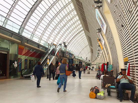 photo of the Avignon Train station