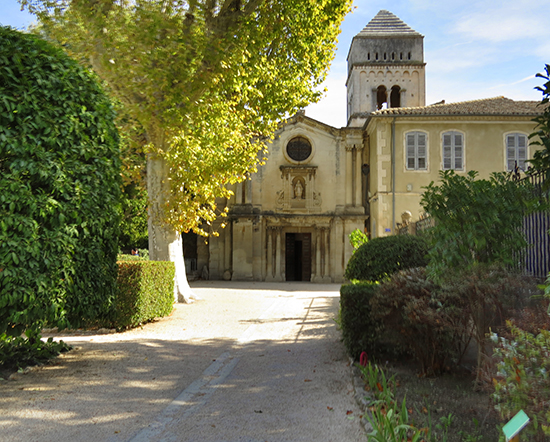 photo of St. Paul hospital, St. Rémy, France. © J. Hulsey